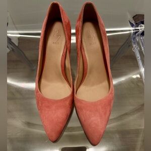 27 Edit Naturalizer Coral Suede Pumps